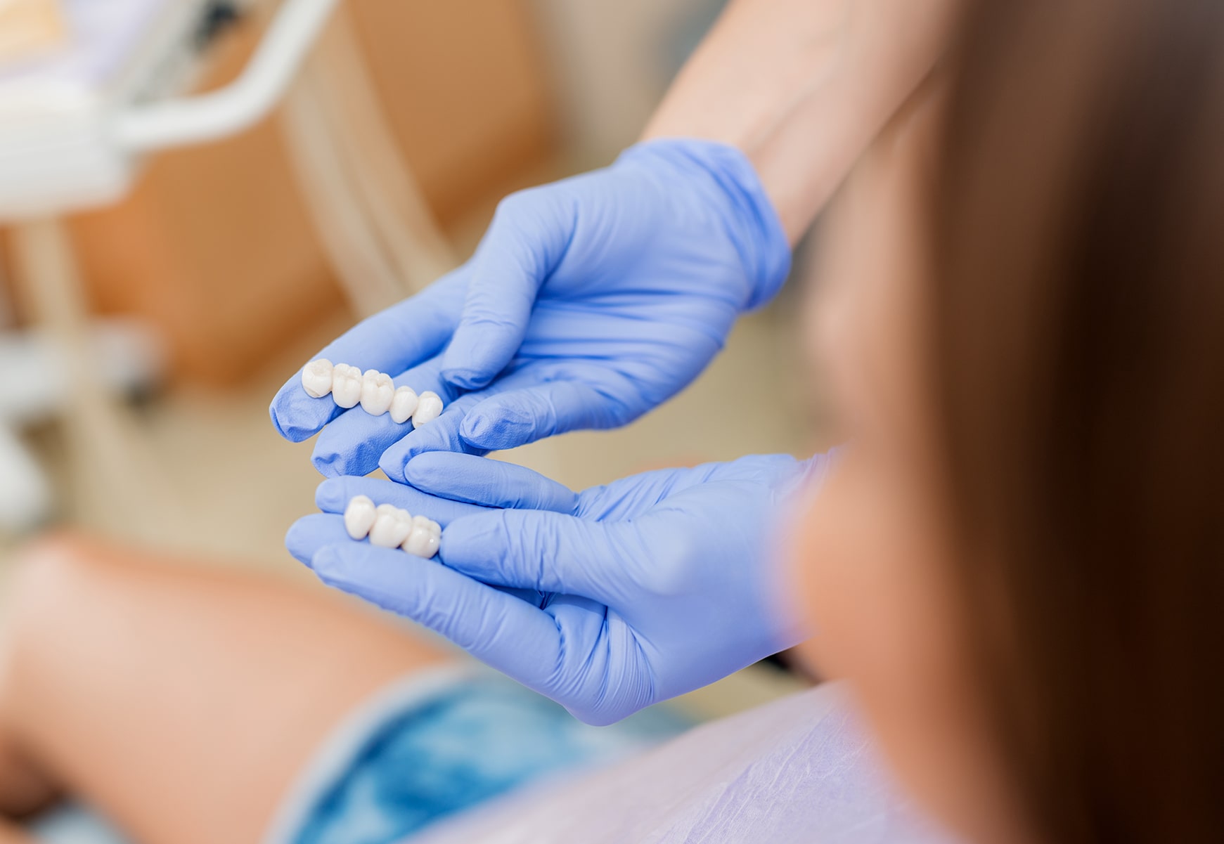 TomasheskiPorcelainVeneers-min Dental Veneers consultation in Apex, NC
